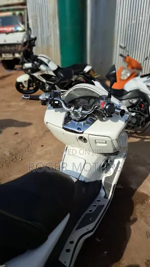 Honda Forza 2025 Silver