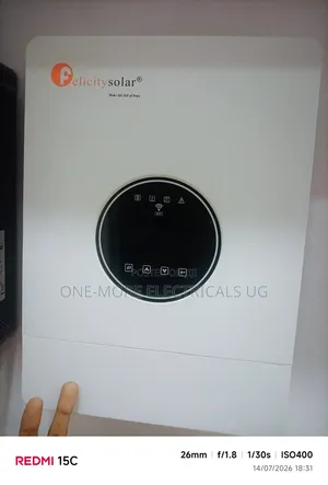 Smart Hybrid Inverter Charger 4000w/24volts