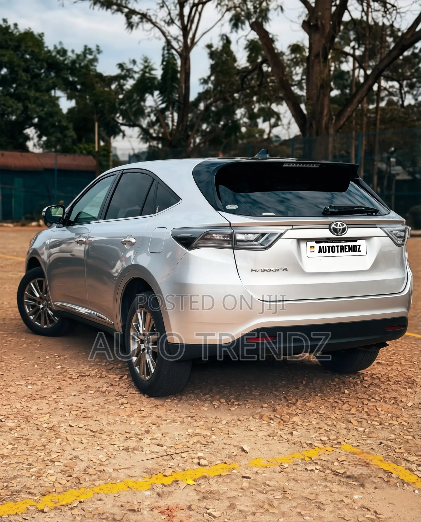 Toyota Harrier 2.0 2018 Silver