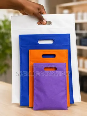 100pcs None Woven Bags
