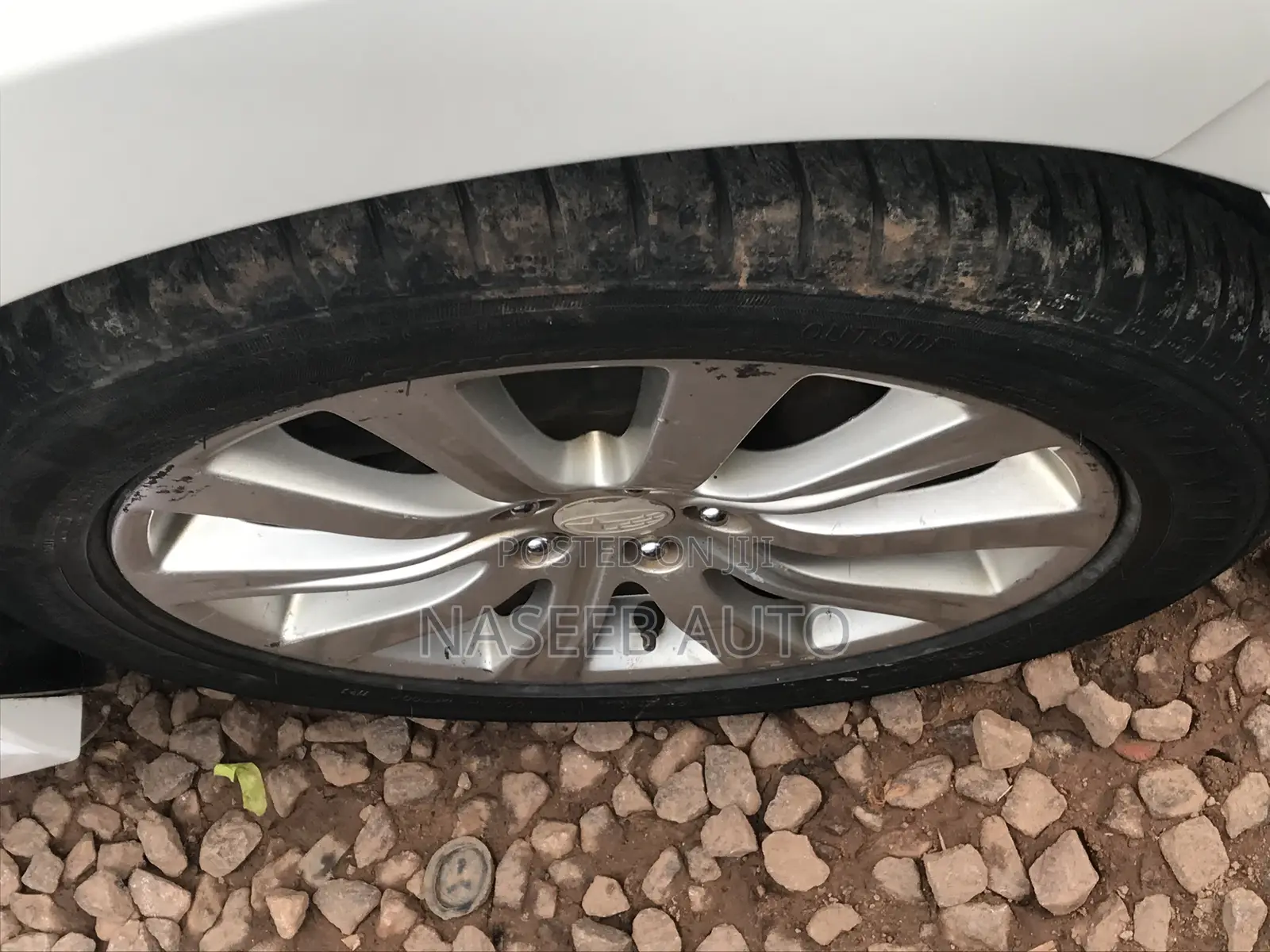 Subaru Exiga 2009 White
