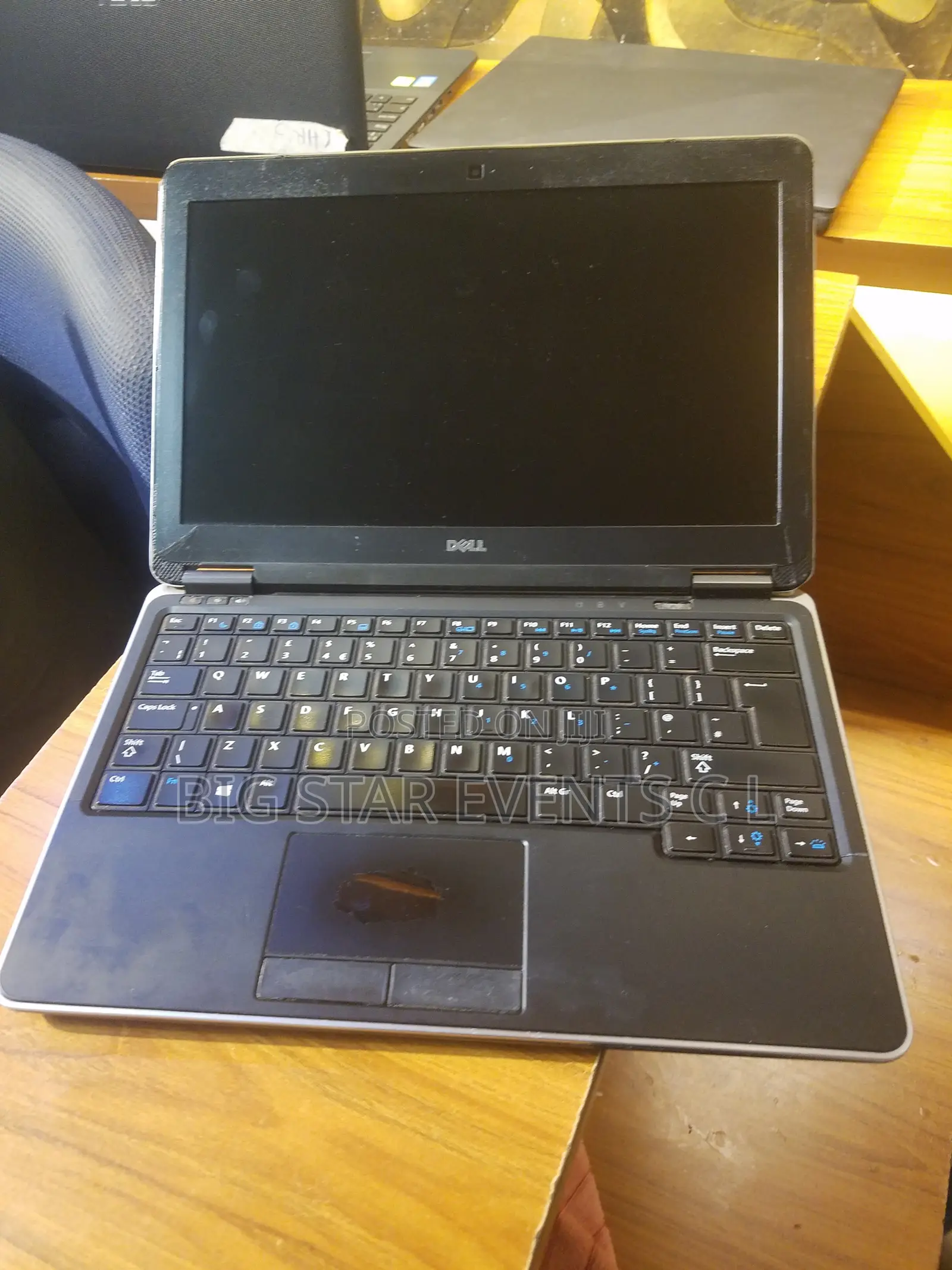 Laptop Dell Latitude 7400 8GB Intel Core i5 SSD 128GB