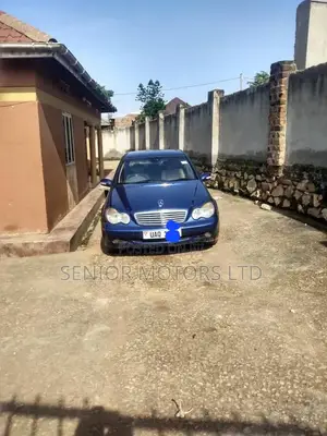 Mercedes-Benz C200 2003 Blue