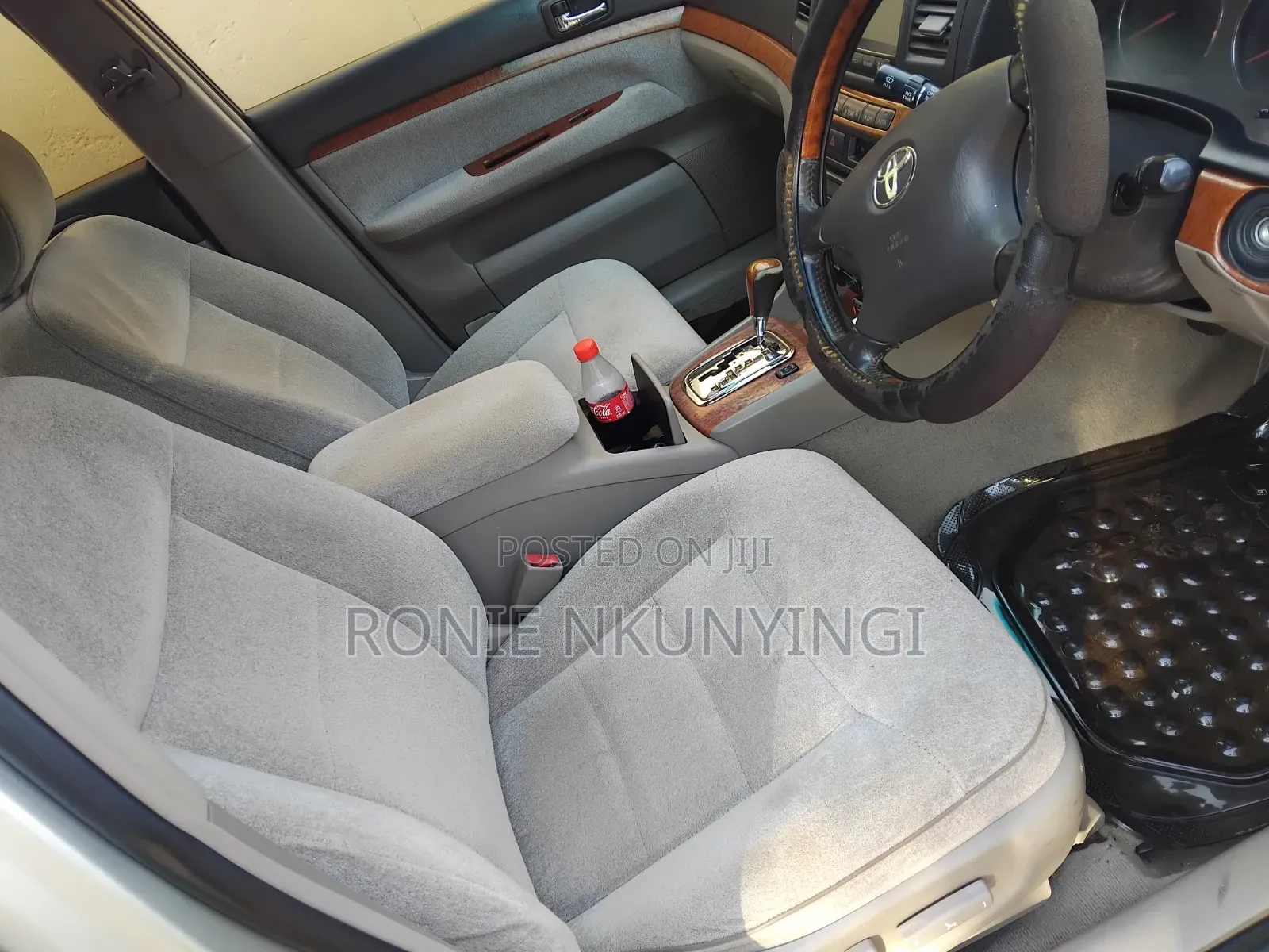 Toyota Mark II 2004 Silver