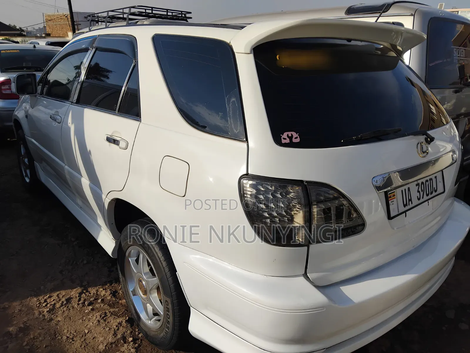 Toyota Harrier 2001 White