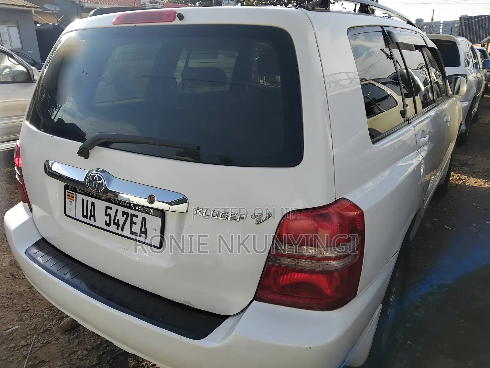 Toyota Kluger 2006 White