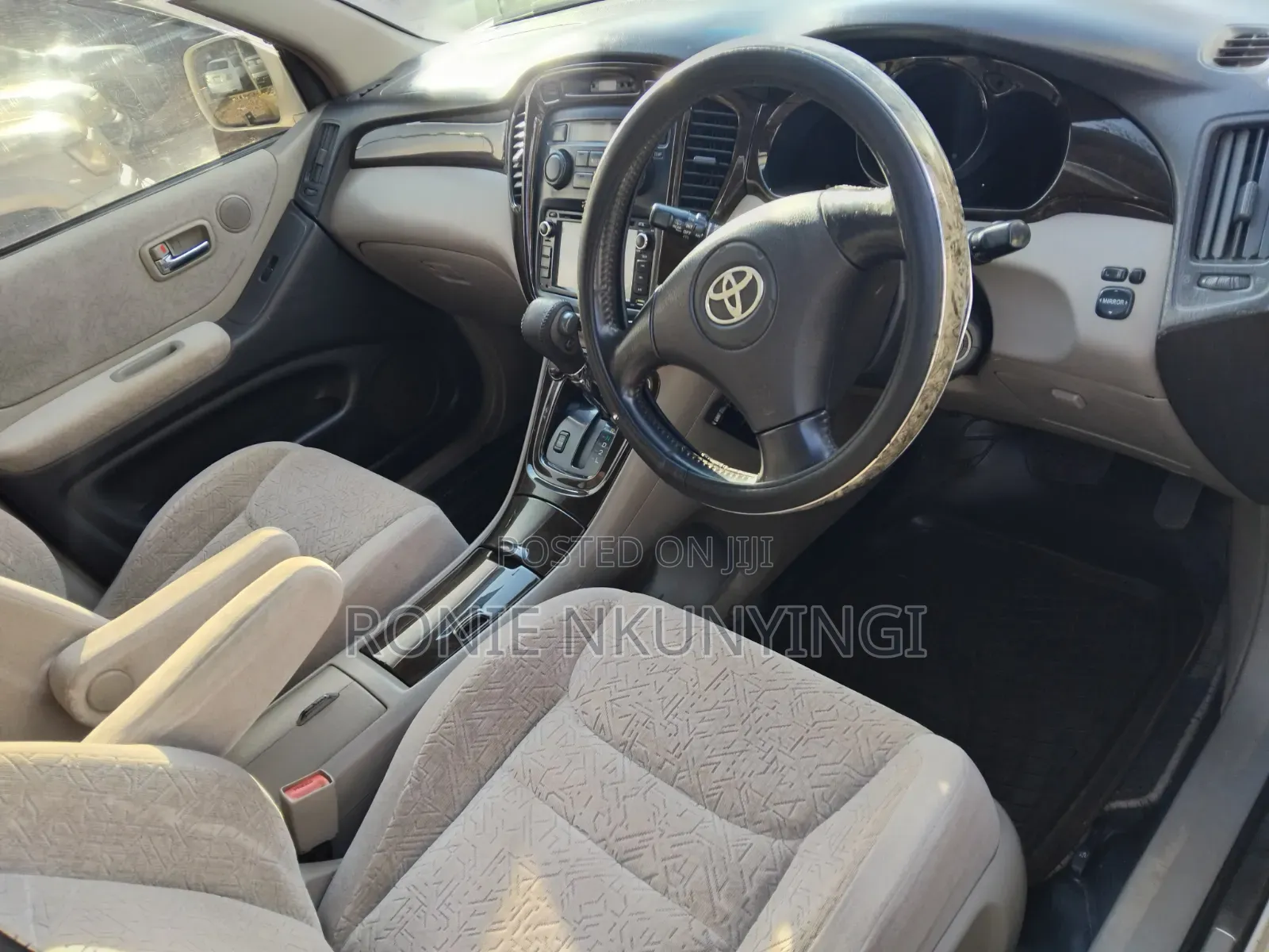 Toyota Kluger 2006 White