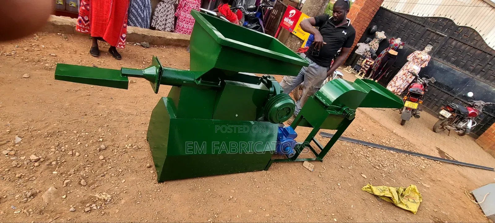 2-in-1 Charcoal Briquette Making Machine (Crusher Extruder Machine)