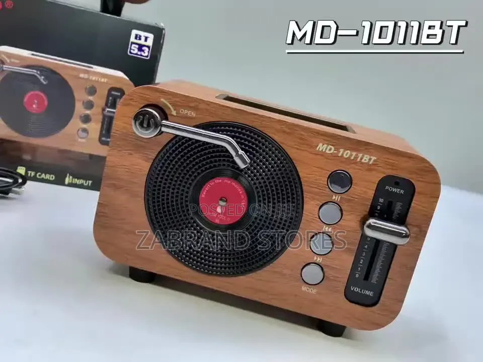 Retro-Style Bluetooth Speaker FM Radio