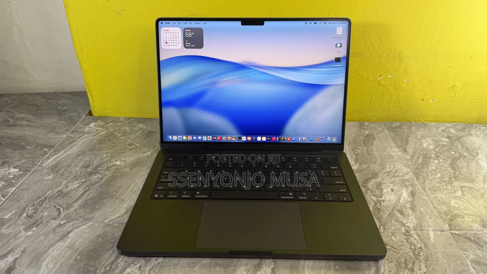New Laptop Apple MacBook Pro 16GB SSD 1T
