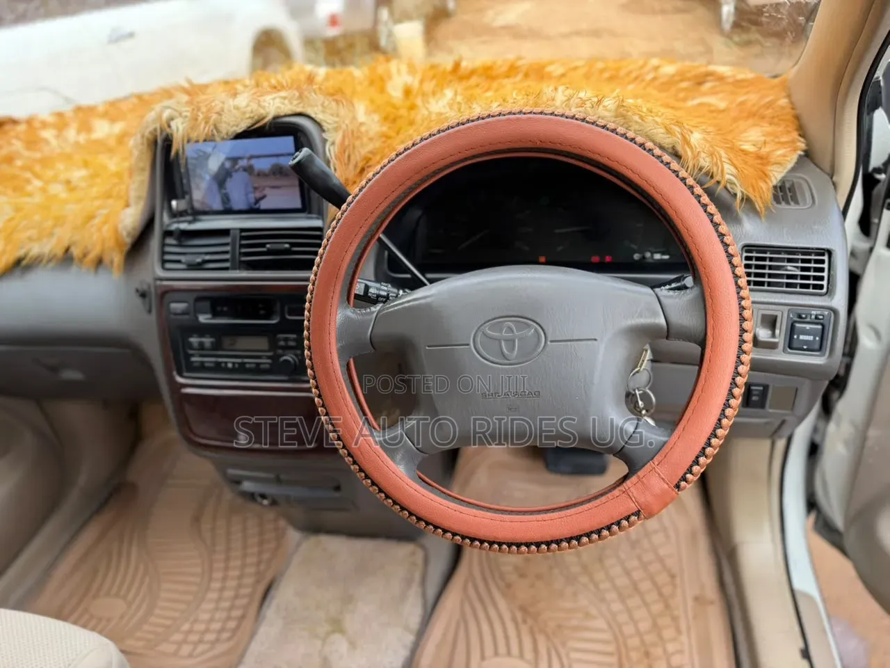Toyota Ipsum 2000 White