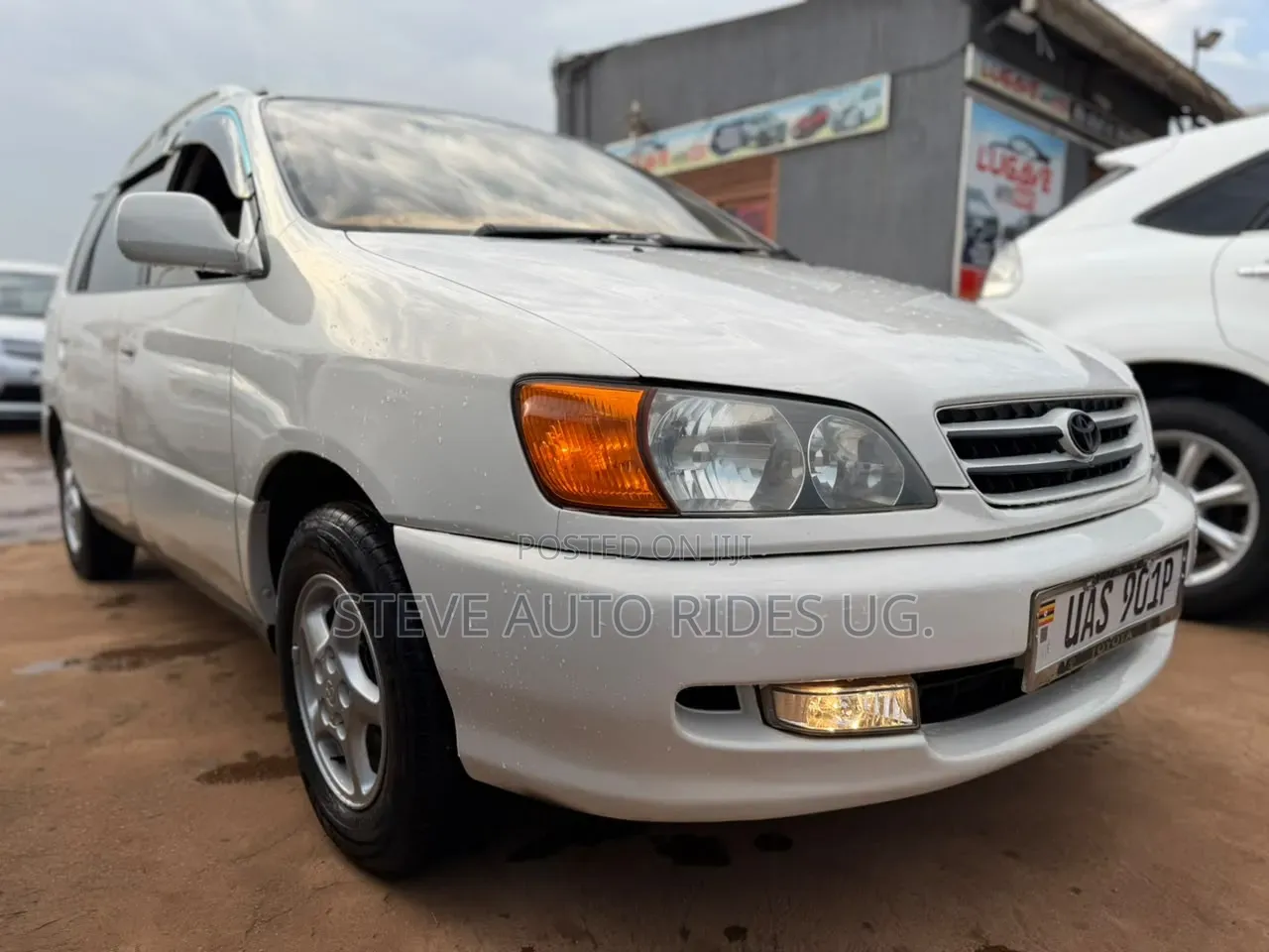Toyota Ipsum 2000 White