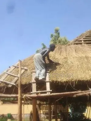 We Build Grass Thatched Luxury Shades