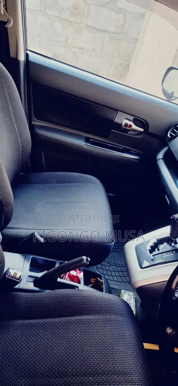 Toyota Vellfire 2008 Black