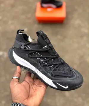 New Classic Black/White Nike ACG Mountain Fly GTX Low Hiking Sneakers