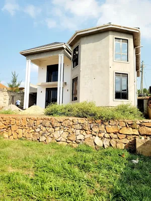 5bdrm Block of Flats in Royal Estate, Katabi for sale