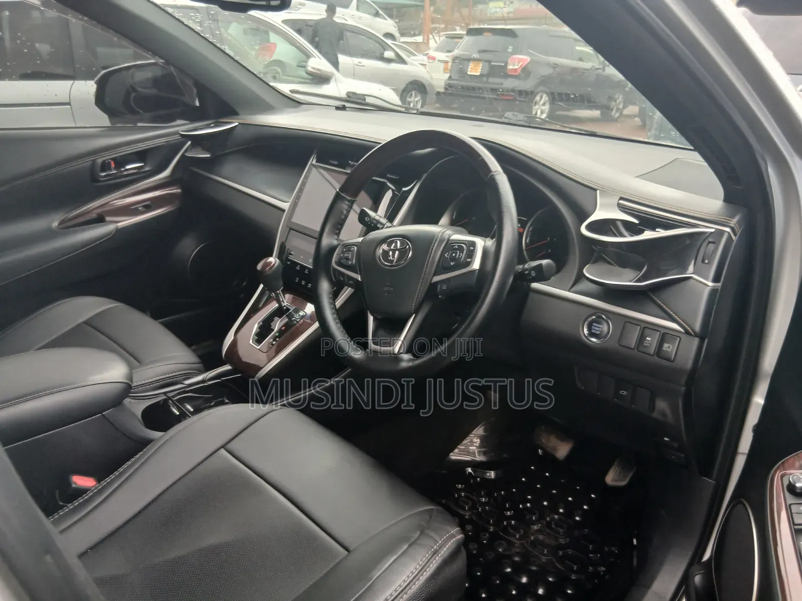 Toyota Harrier 2015 Silver