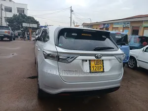 Toyota Harrier 2015 Silver