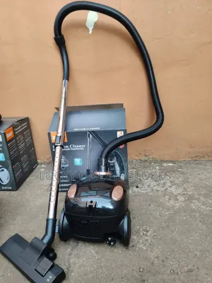 Raf 800w Bagged Vaccum Cleaner