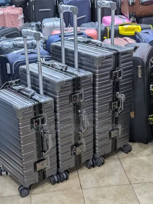 Lock Medium Suitcases