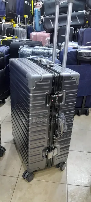 Lock Medium Suitcases