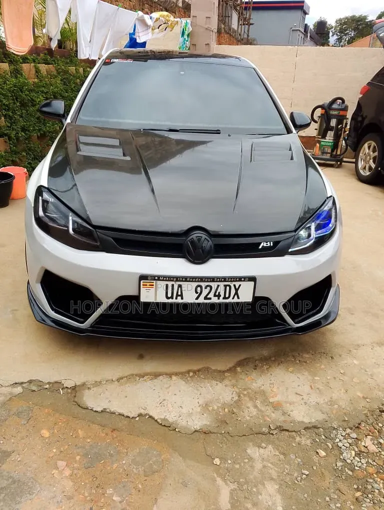 Volkswagen Golf GTI 2017 White