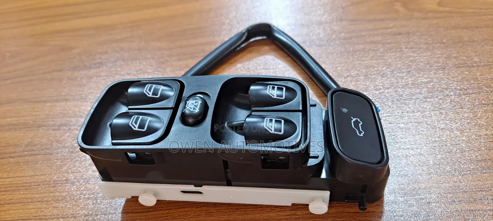 Main Switch/Window Lift Switch for C200 W205
