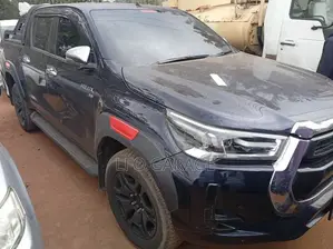 Toyota Hilux Revo Double Cab Deisel 2.8 RWD 2021 Blue