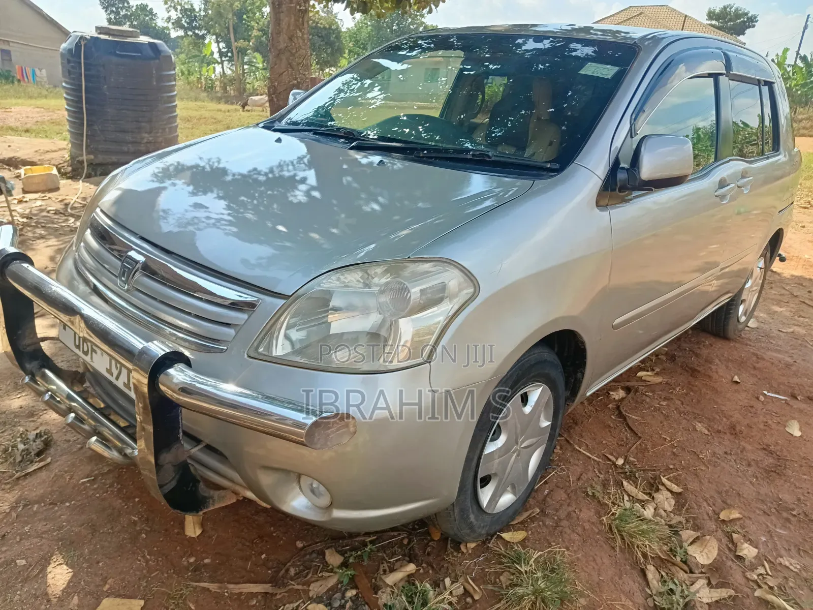 Toyota Raum 2002 Silver