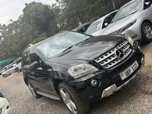 Mercedes-Benz M Class 2011 Black