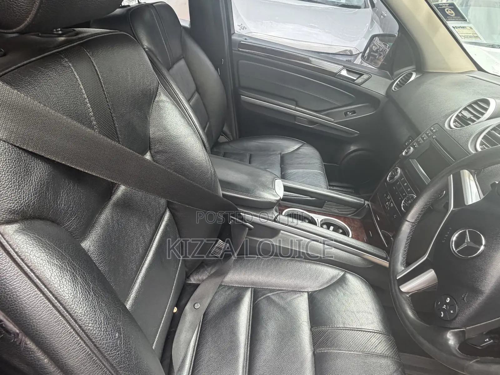 Mercedes-Benz M Class 2011 Black