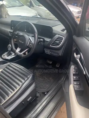 Kia Seltos S 2024 Green