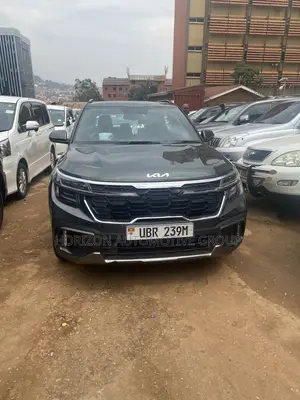 Kia Seltos S 2024 Green