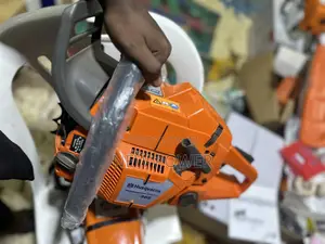 365 Husqvarna Power Saw / Chain Saw