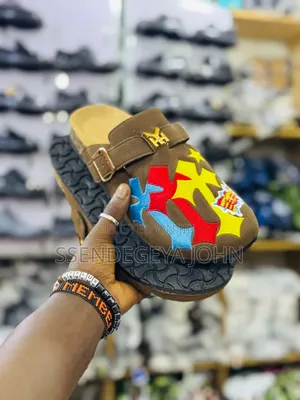 These Custom-Made Birkenstock Boston Clogs