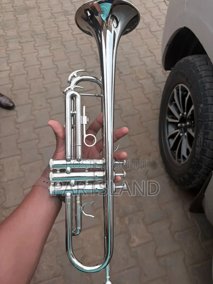 Seranade Bb Silver Trumpet