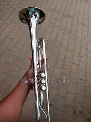 Seranade Bb Silver Trumpet