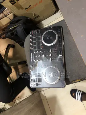 Numark Pro 2