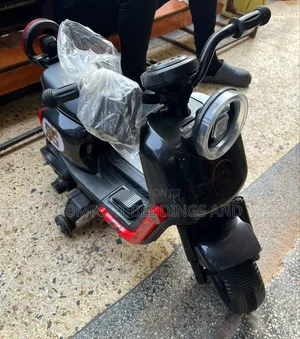 Rechargeable Kids Motorcycle With Side Wheels 1 to 4 Years