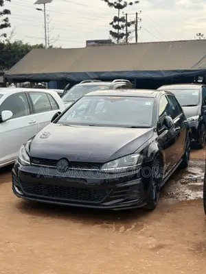 Volkswagen Golf 2013 Black