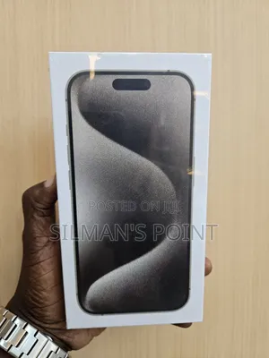 New Apple iPhone 15 Pro Max 256 GB Silver