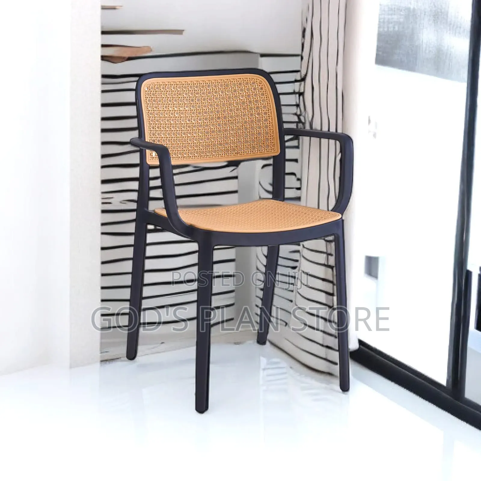Contemporary Mesh Back Plastic Chairs Plastic Chairs