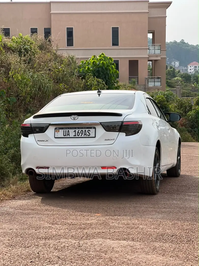 Toyota Mark X 2014 White