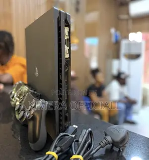 PS4 Slim With 12 Games, 2pads. Stop the 'Kigambo', Start Win.