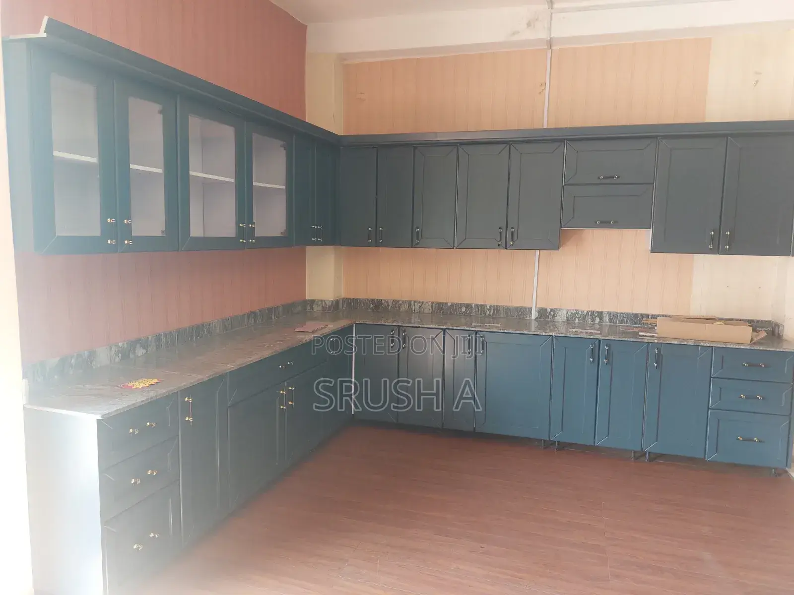 Kitchen Cabinet
