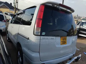 Toyota Noah 2001 White
