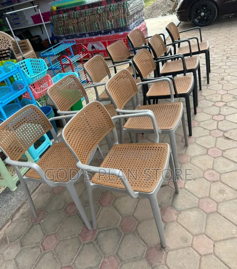 1pc Royal Mesh Back Plastic Chairs Plastic Chairs