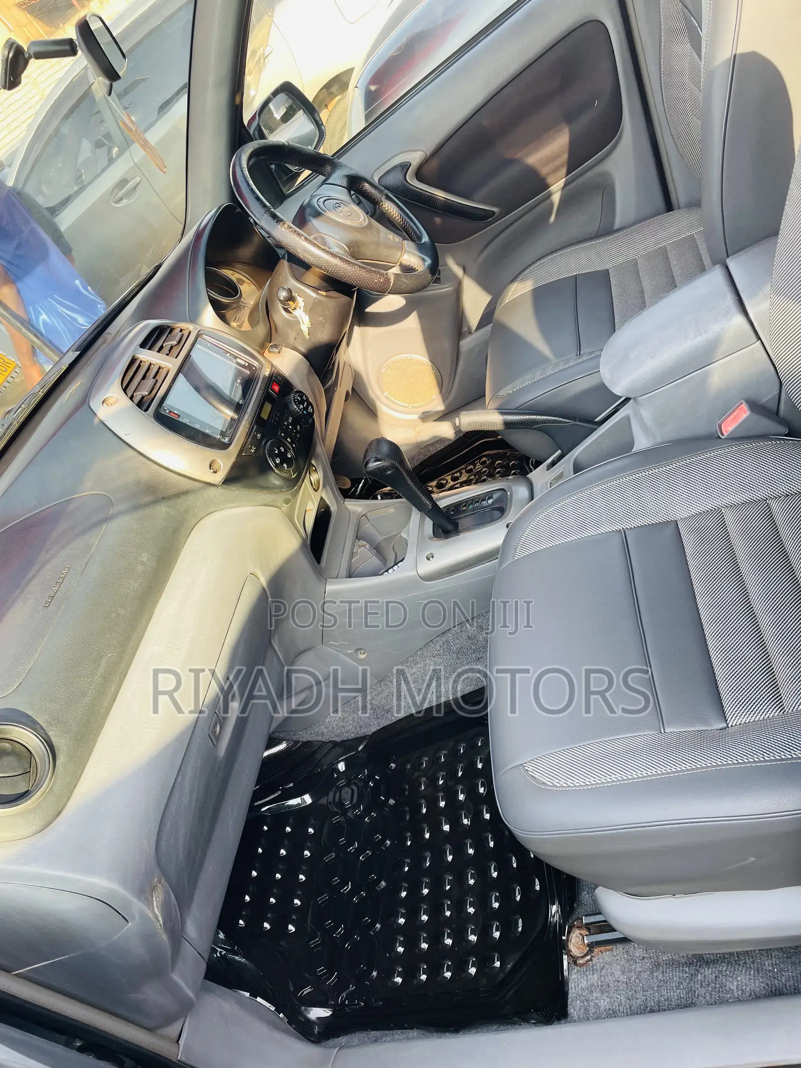 Toyota RAV4 1.8 2005 Black