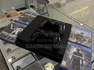 PS4 Slim With 12 Games, 2pads. A Gift for Your Lonely G.