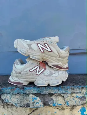 New Balance 9060 Cream